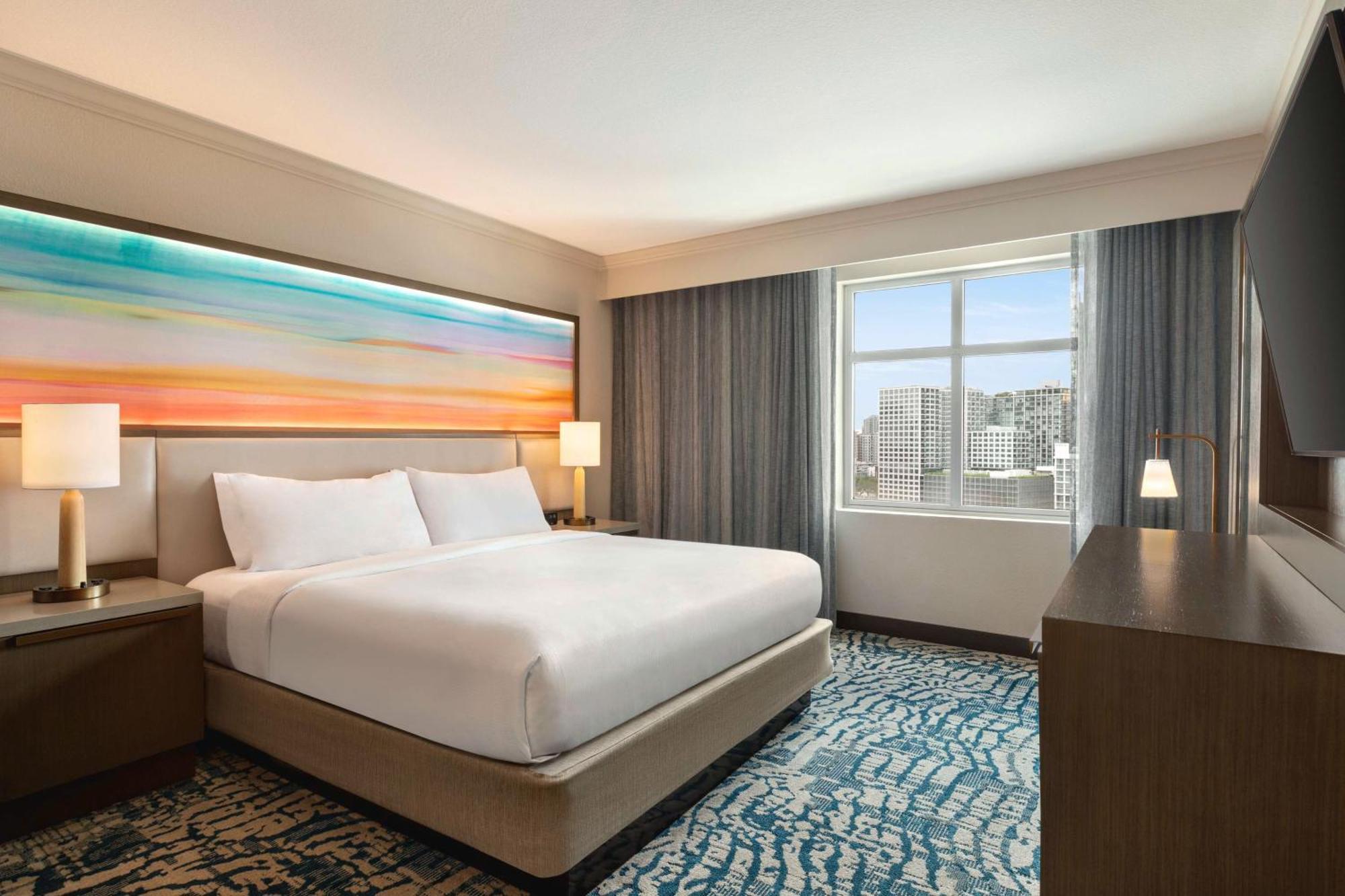 Embassy By Hilton Downtown Convention Center Hotel 4*